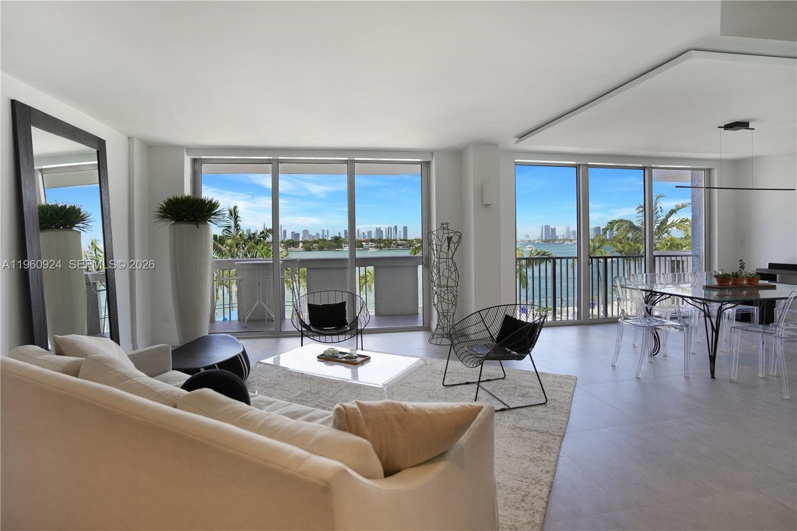 SOUTH BAY CLUB CONDO · #421 in Miami Beach - Photo 1