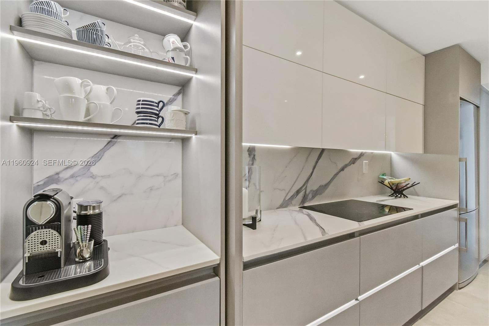 SOUTH BAY CLUB CONDO · #421 in Miami Beach - Photo 5