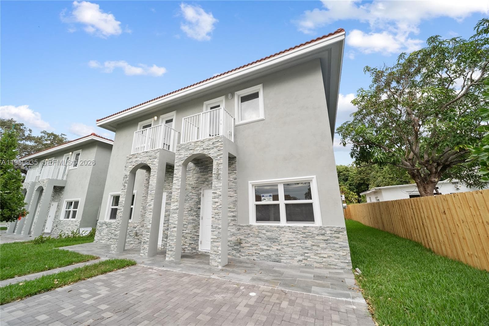 529 NW 56th St photo 9