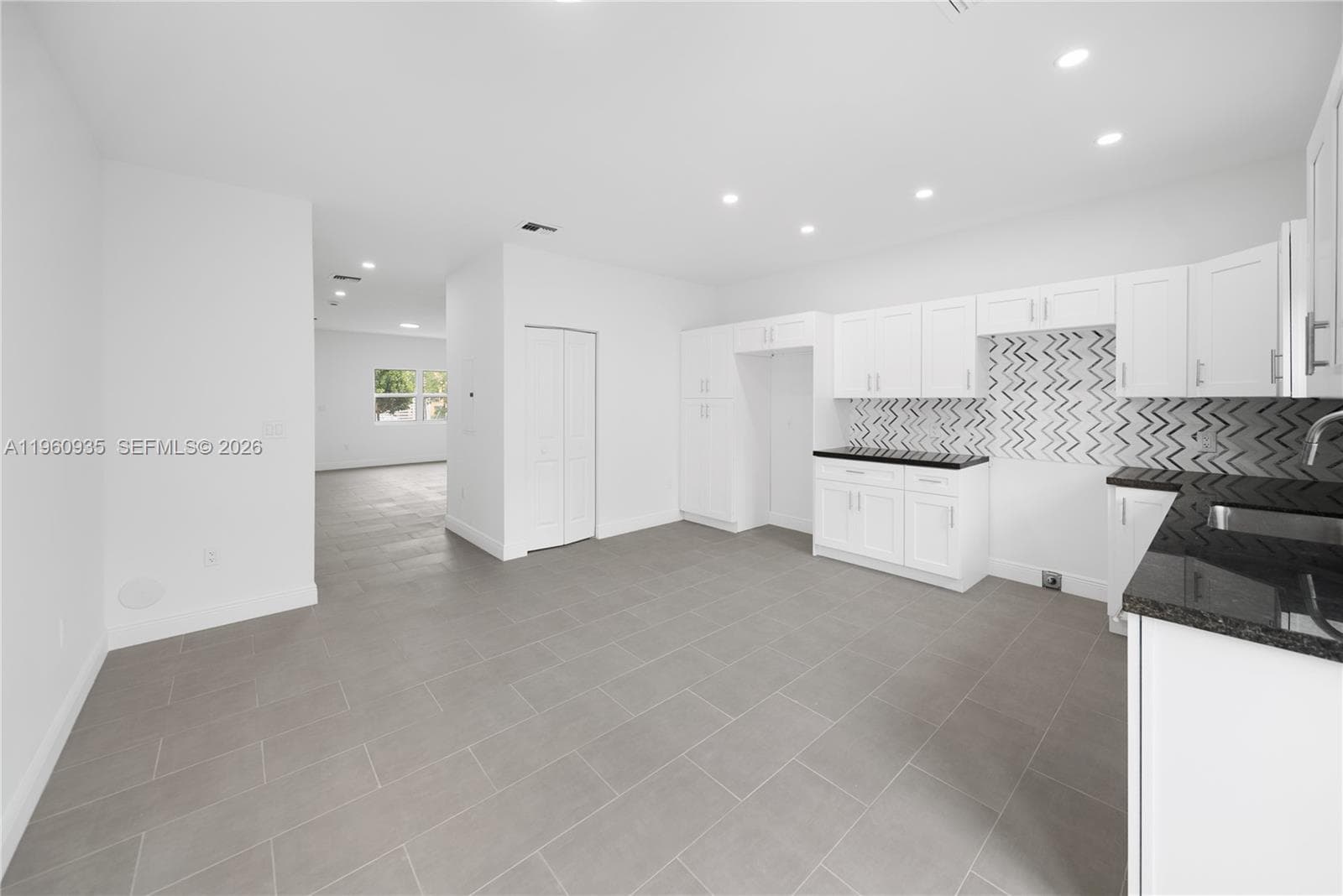529 NW 56th St photo 30