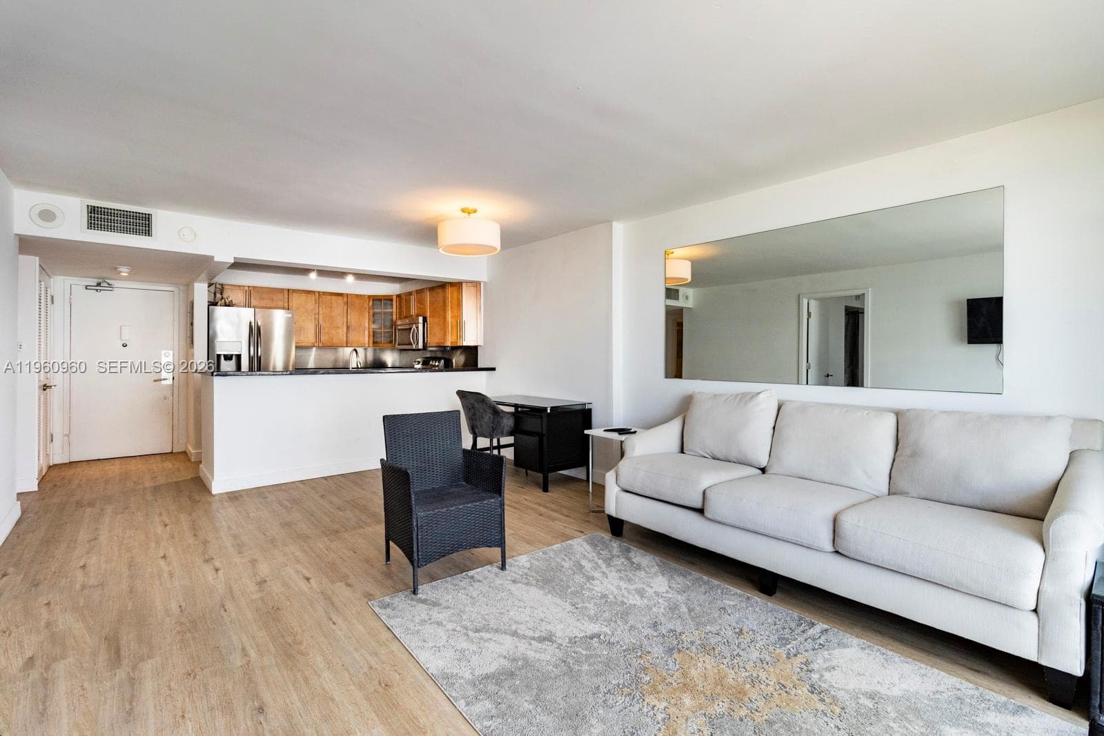OCEAN POINT CONDO · #819 in Miami Beach - Photo 9