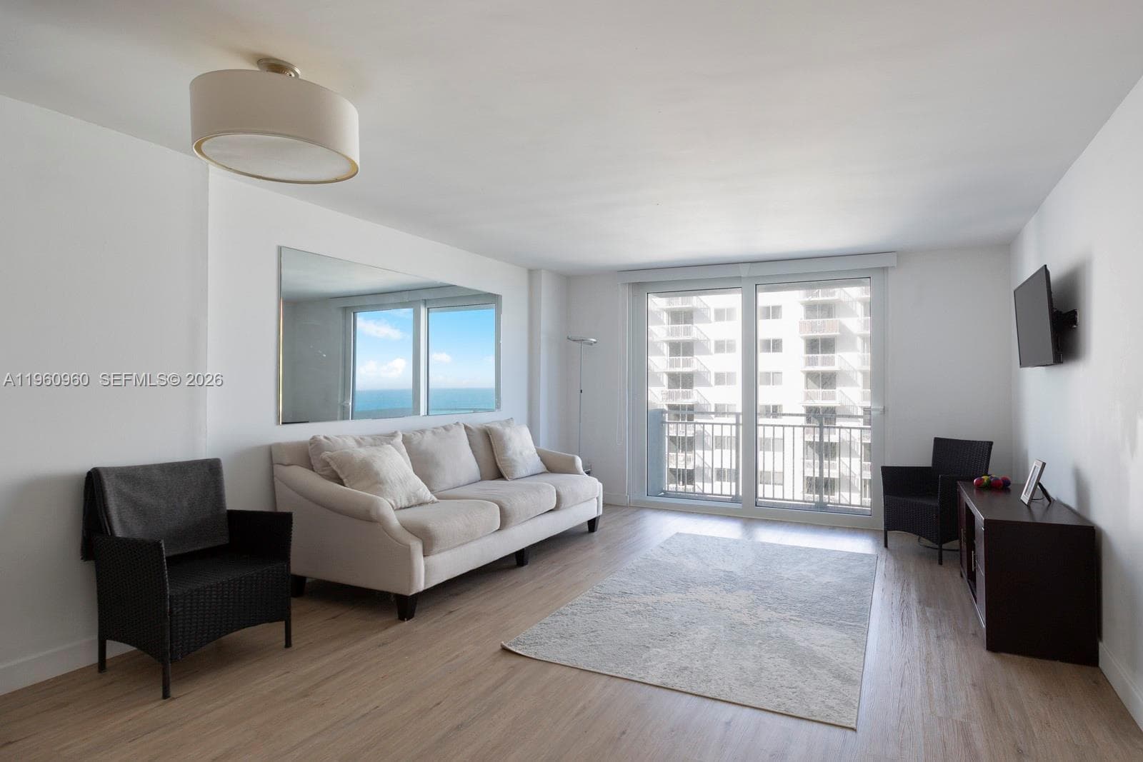 OCEAN POINT CONDO · #819 in Miami Beach - Photo 8