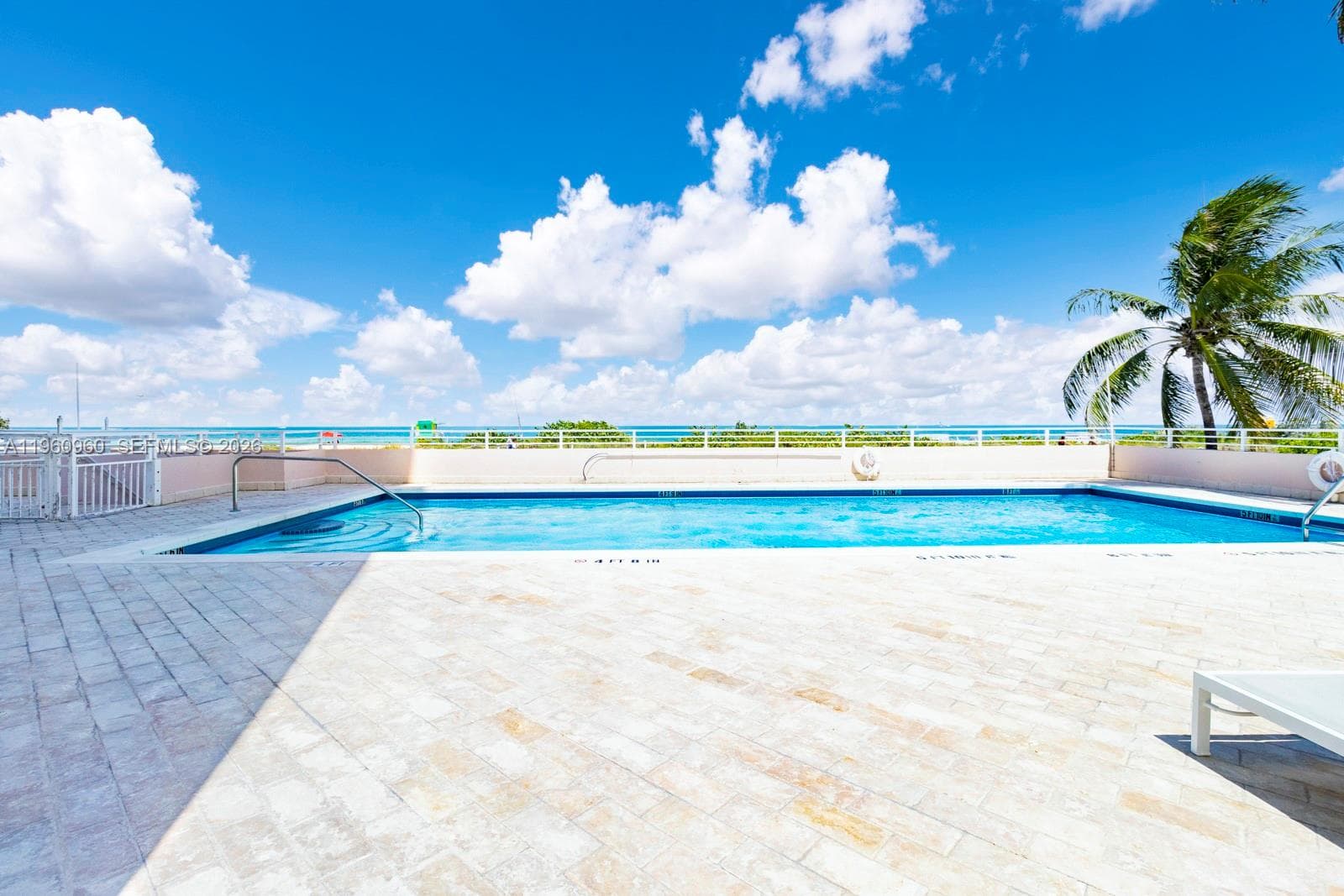 OCEAN POINT CONDO · #819 in Miami Beach - Photo 21