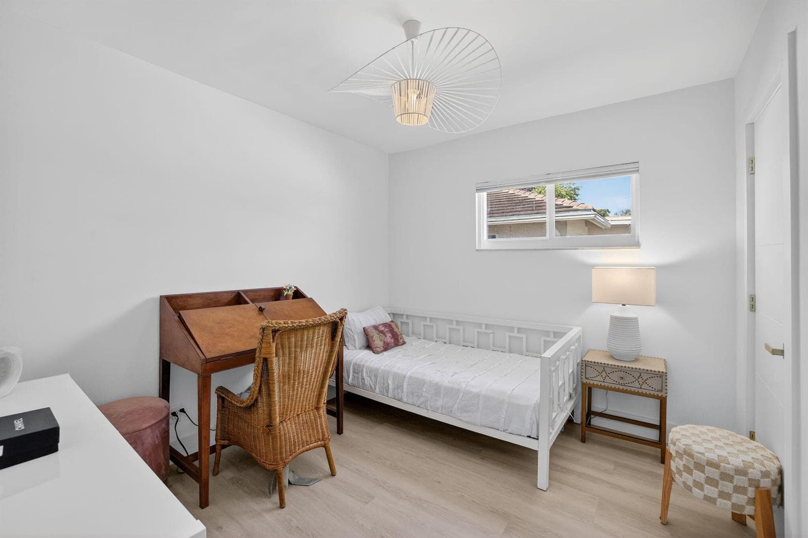 60-web-or-mls-A699A9402