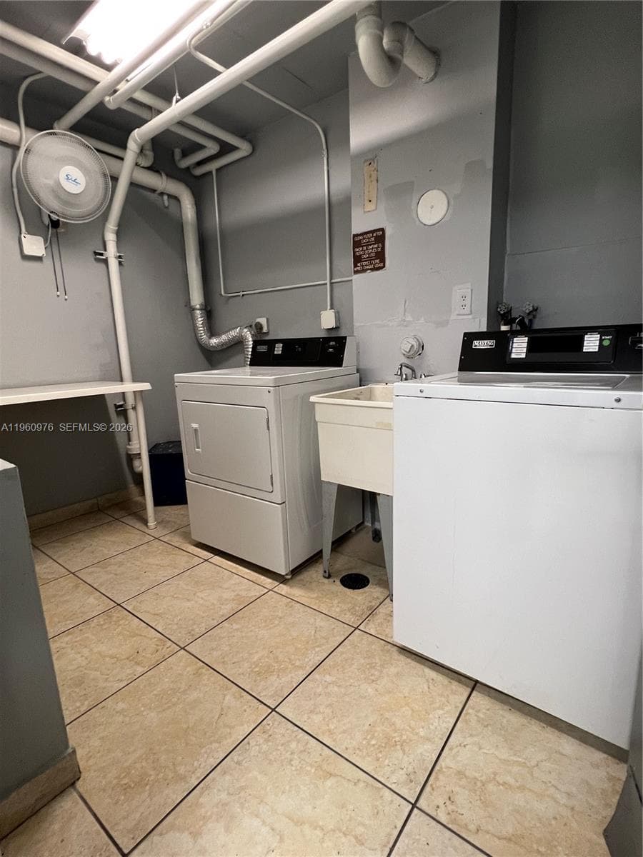 Desoto Park South · #110 in Hallandale Beach - Photo 4
