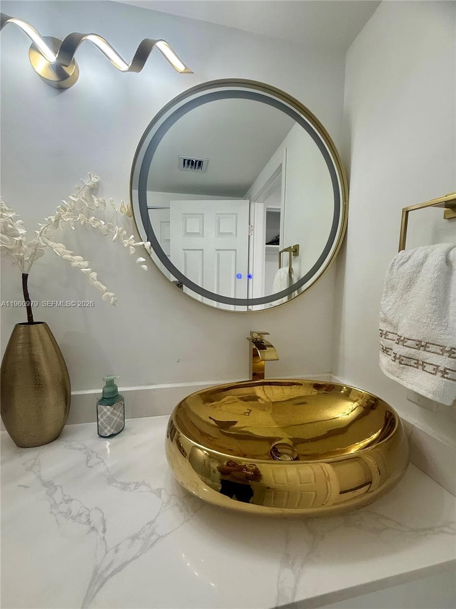 1000 ISL BLVD WILLIAMS IS · #2312 in Aventura - Photo 33