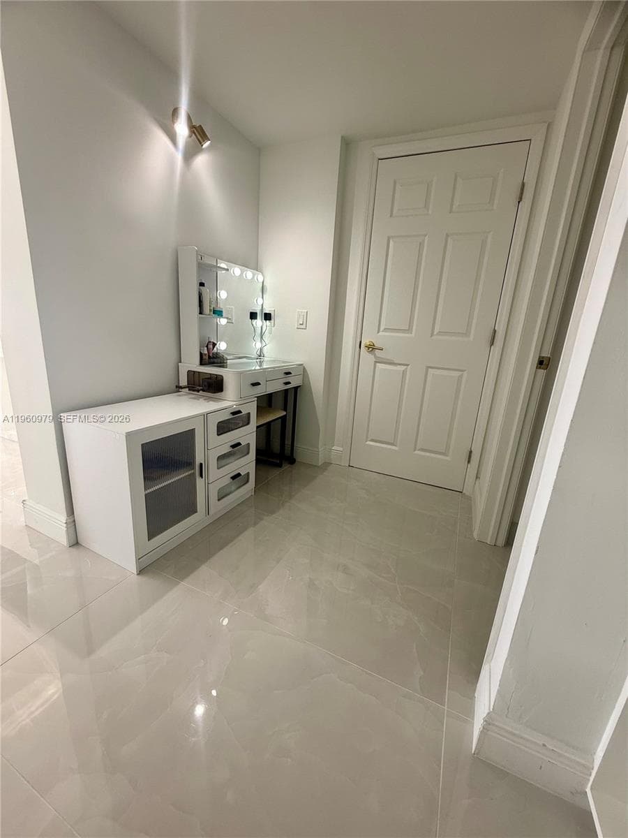 1000 ISL BLVD WILLIAMS IS · #2312 in Aventura - Photo 37