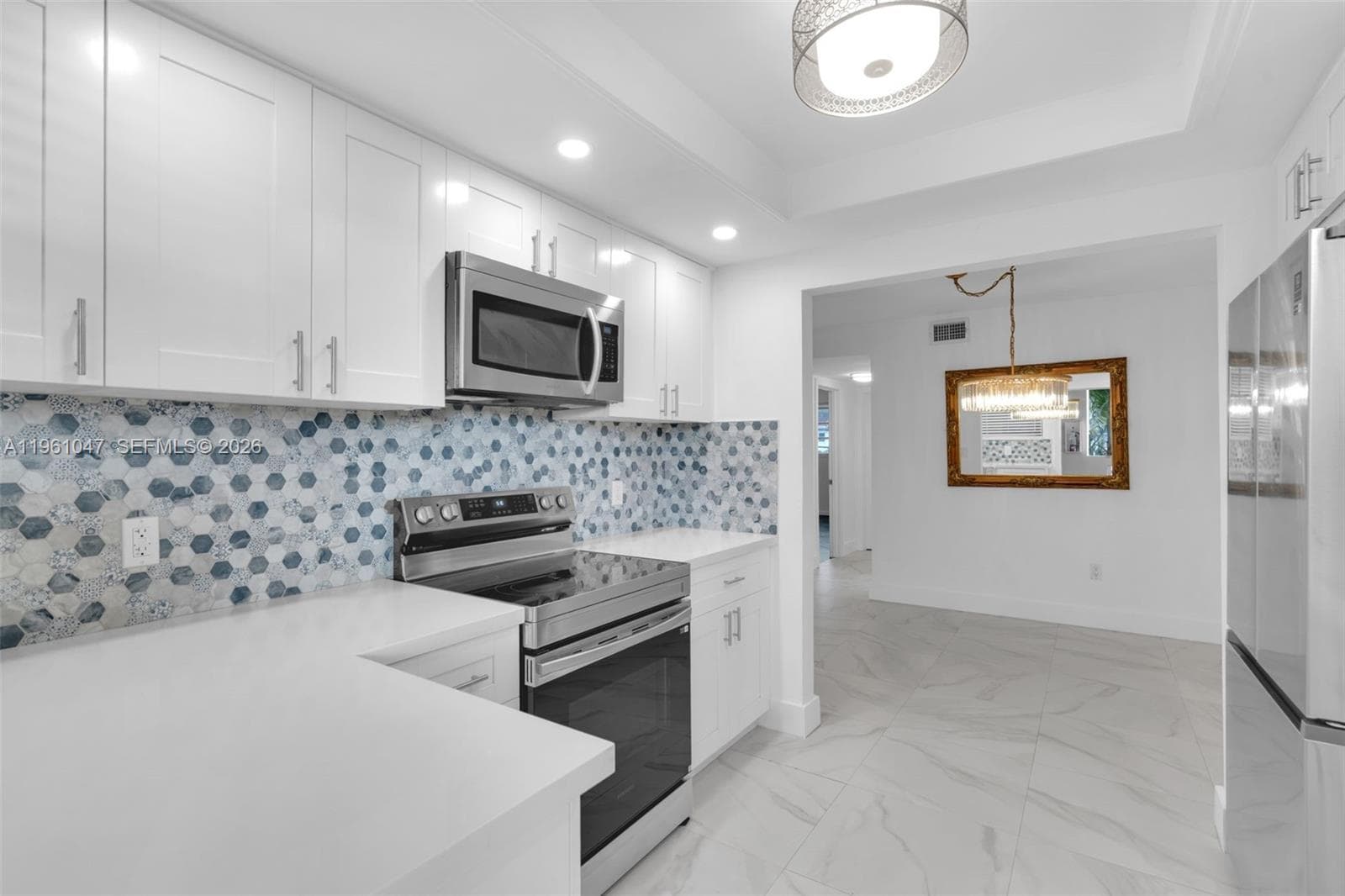 SANS SOUCI CONDO · #15 in North Miami - Photo 9