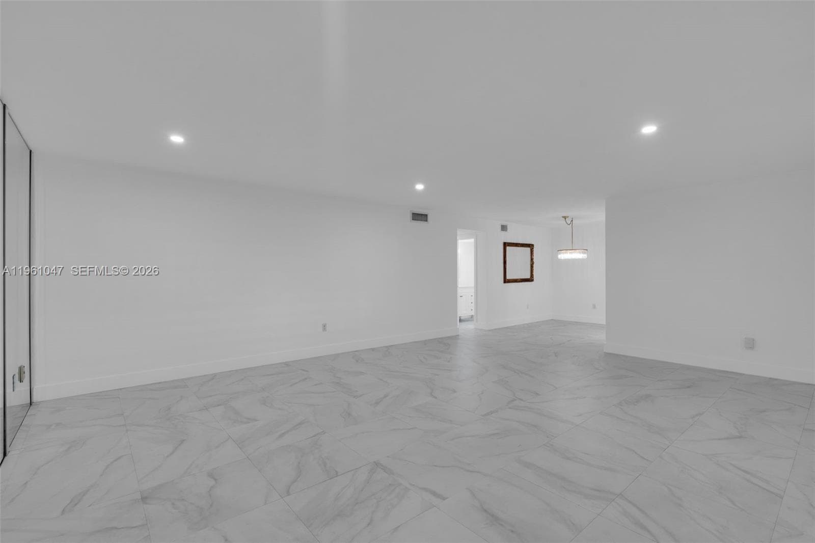 SANS SOUCI CONDO · #15 in North Miami - Photo 4