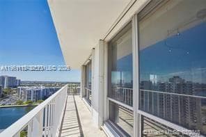 AQUARIUS CONDO · #1808N in Hollywood - Photo 15