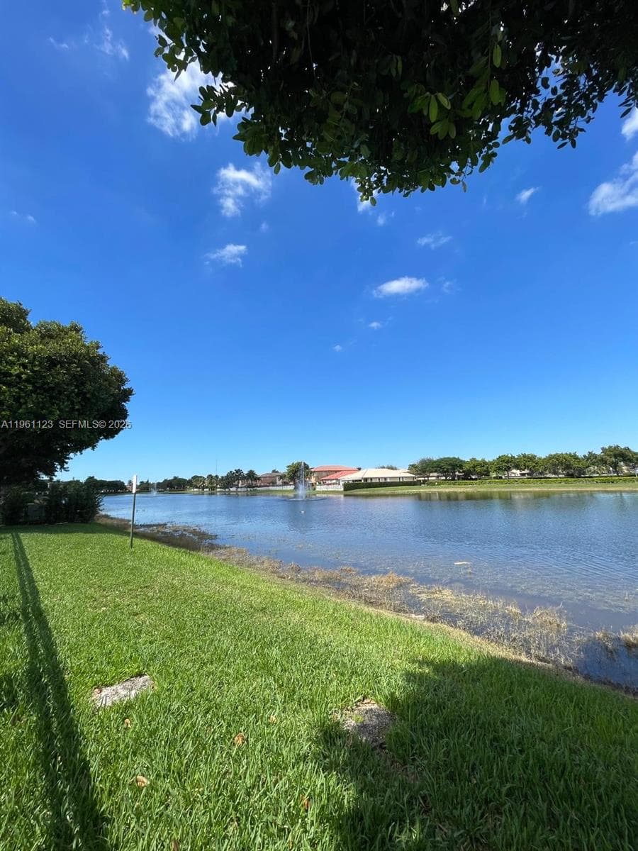PROMENADE SHORES AT DORAL · #203 in Doral - Photo 17