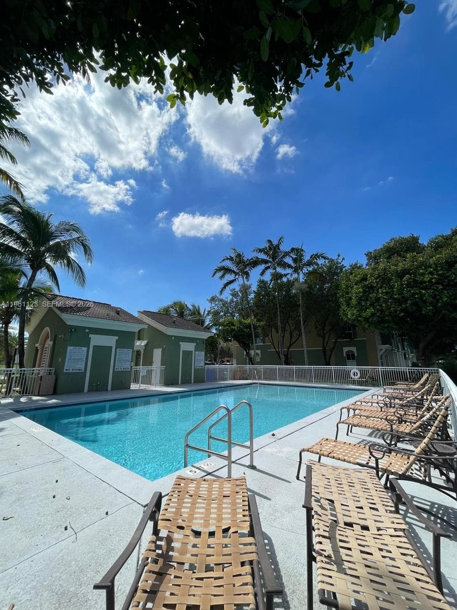 PROMENADE SHORES AT DORAL · #203 in Doral - Photo 15