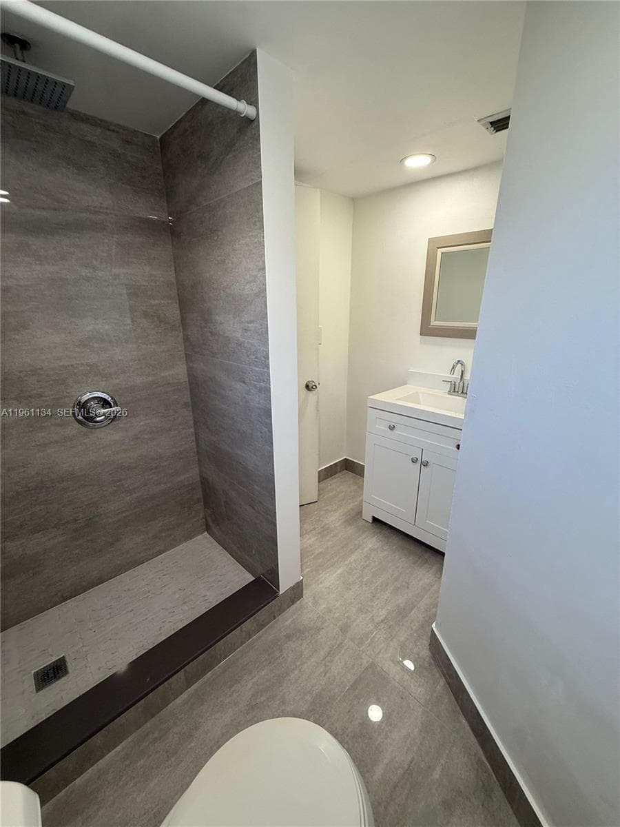 JADE WINDS GROUP BAMBOO G · #116-3 in Miami - Photo 8