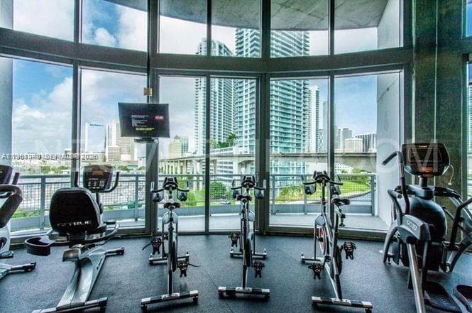NEO VERTIKA CONDO · #1219 in Miami - Photo 23