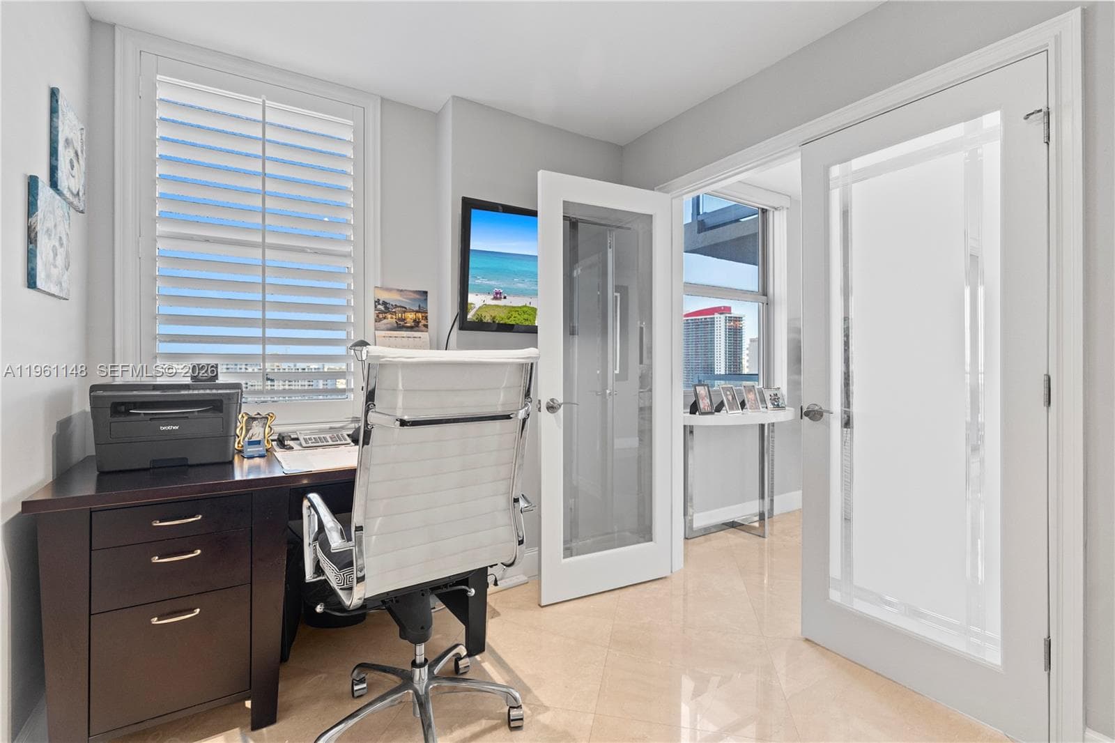 MALAGA TOWERS CONDO · #17D in Hallandale Beach - Photo 12