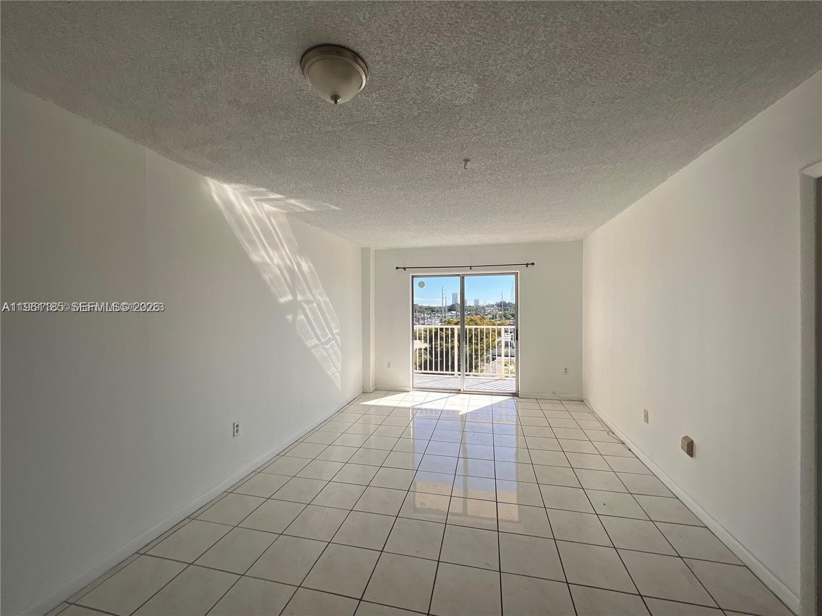 TALL TREES CONDO · #618 in North Miami Beach - Photo 1