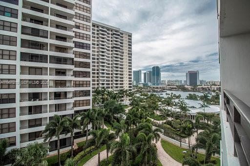 OLYMPUS CONDO · #622 in Hallandale Beach - Photo 52