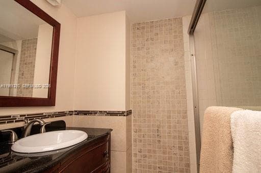 OLYMPUS CONDO · #622 in Hallandale Beach - Photo 26