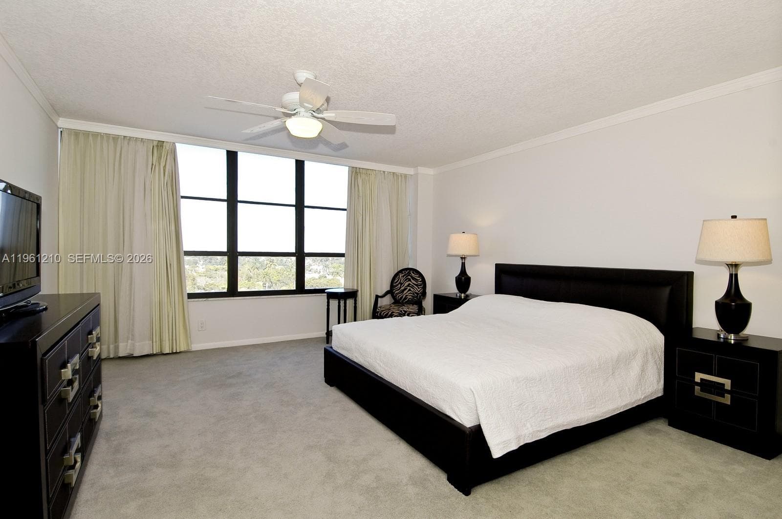 OLYMPUS CONDO · #622 in Hallandale Beach - Photo 18