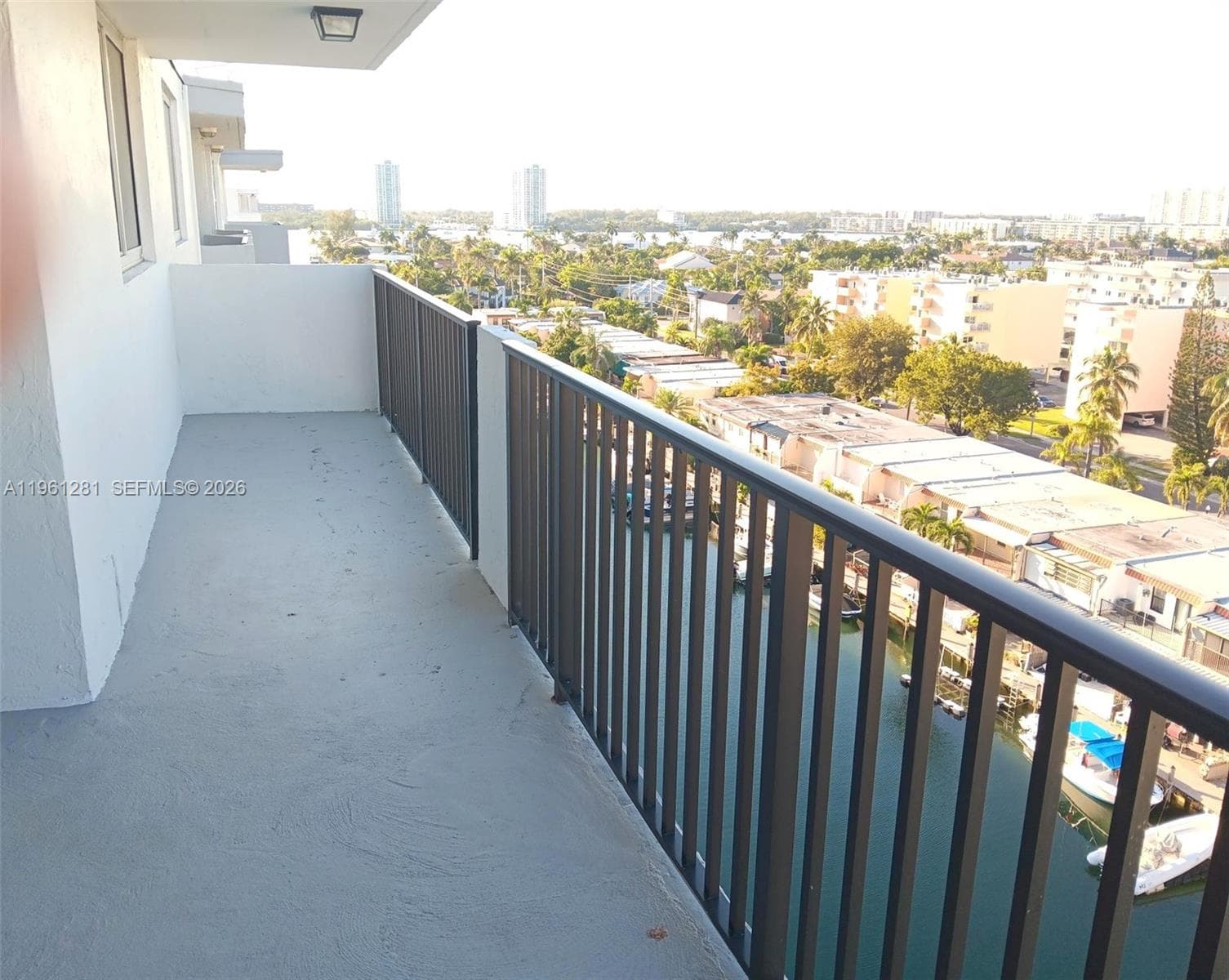 CORAL ISLE EAST CONDO · #1007 in North Miami Beach - Photo 10