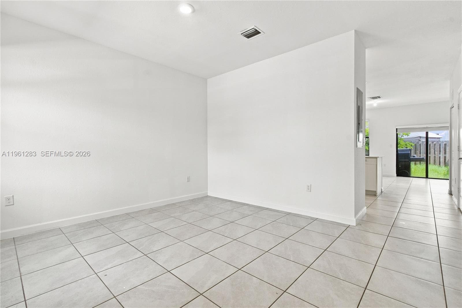 11831 SW 246th Ter photo 3
