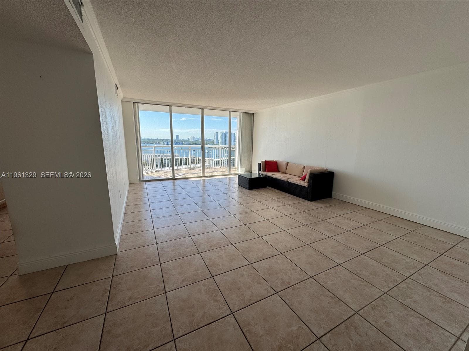 DEL PRADO MARINA · #1701 in Aventura - Photo 2