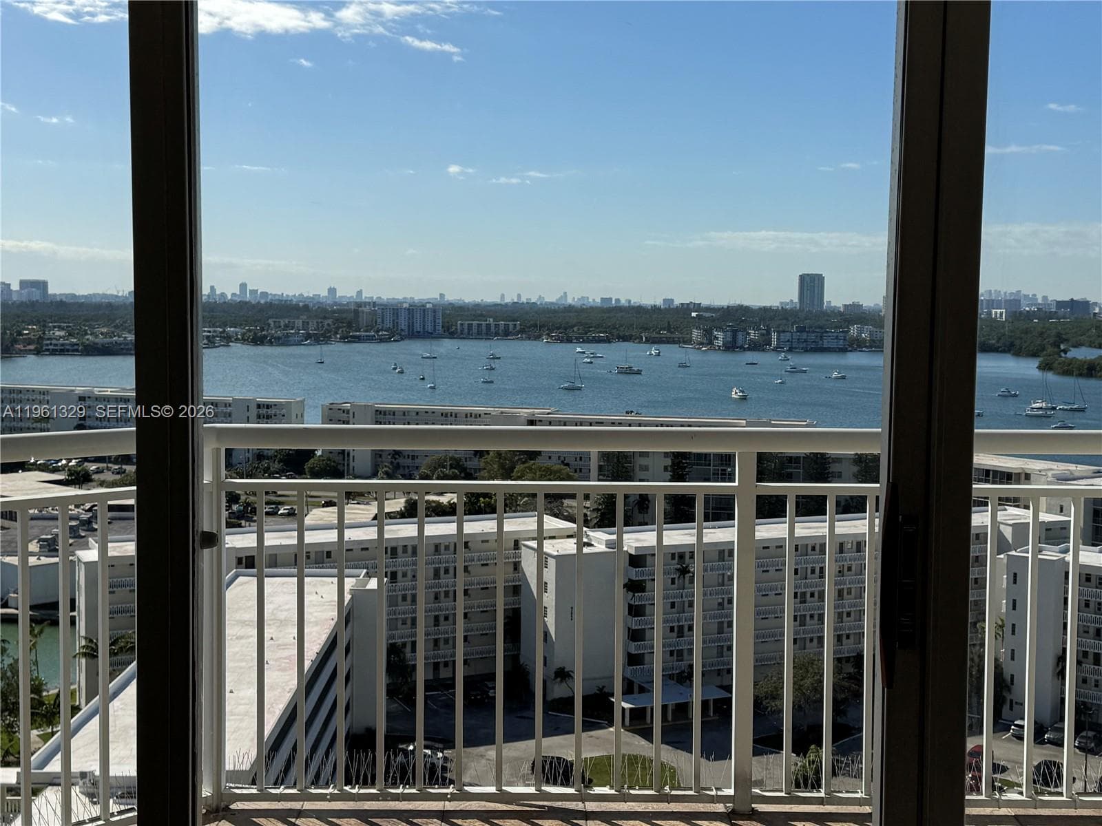 DEL PRADO MARINA · #1701 in Aventura - Photo 13