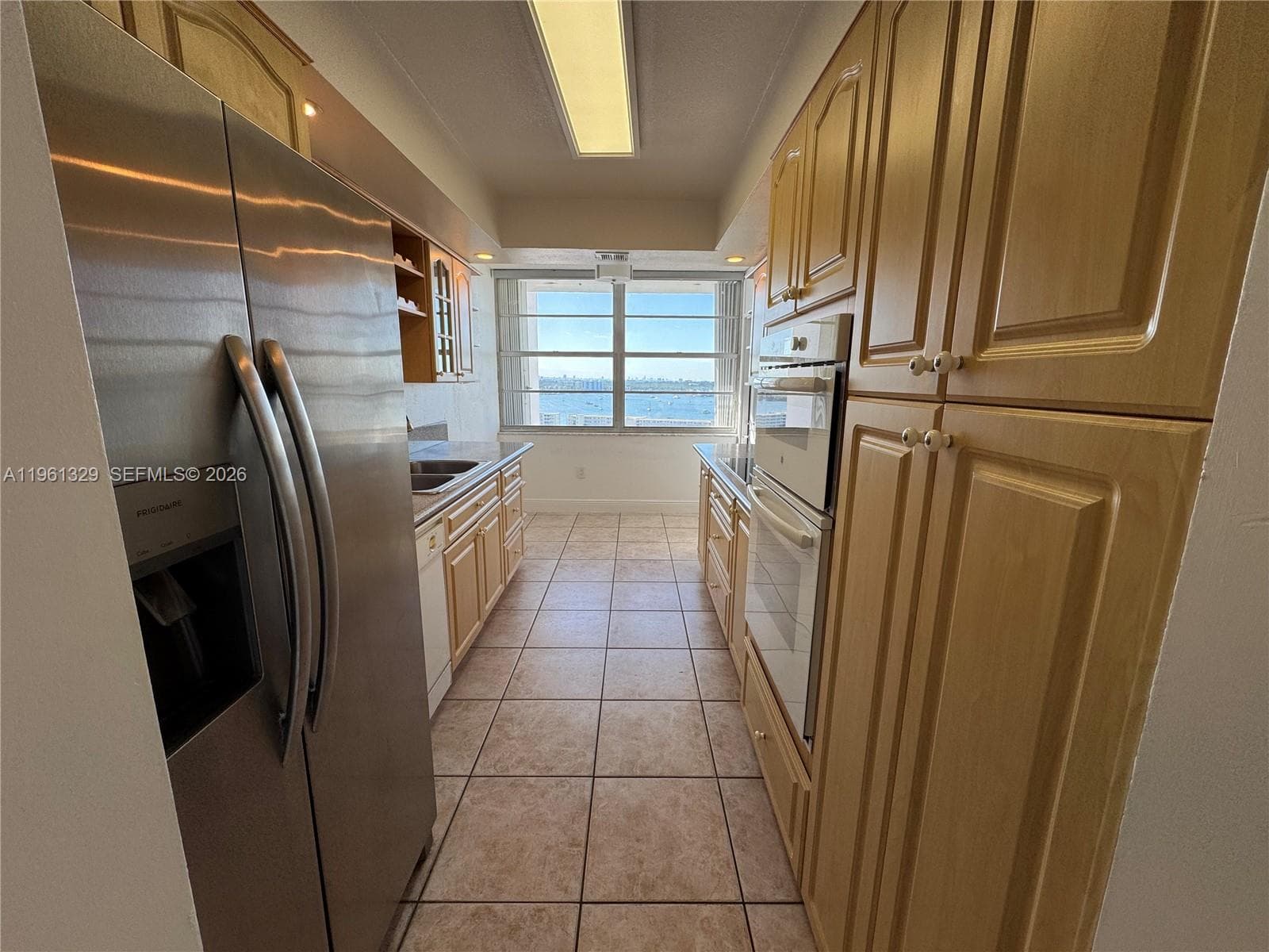 DEL PRADO MARINA · #1701 in Aventura - Photo 5
