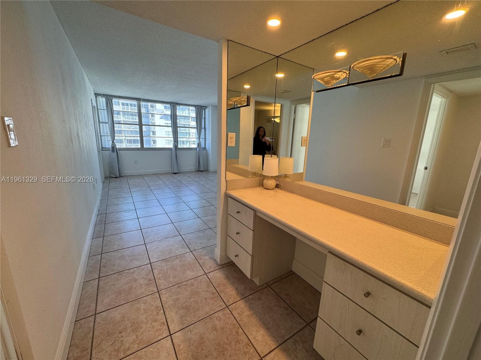 DEL PRADO MARINA · #1701 in Aventura - Photo 19