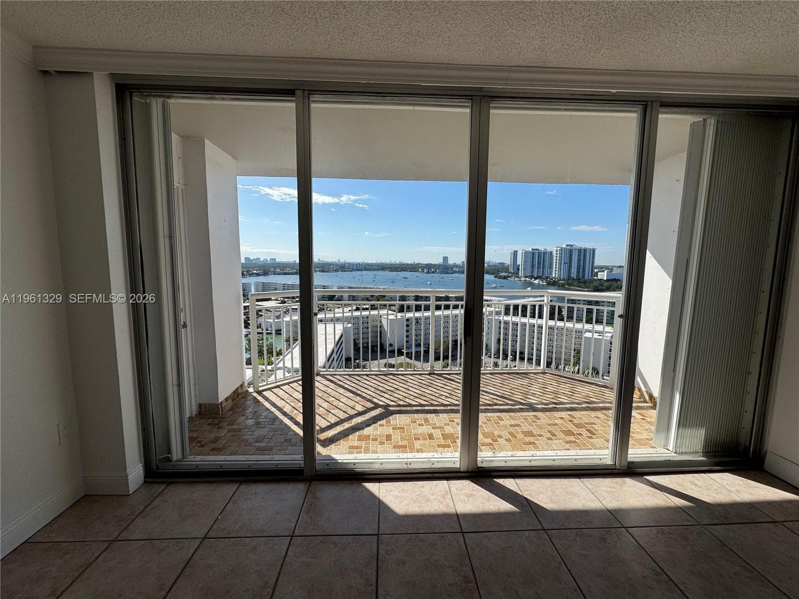 DEL PRADO MARINA · #1701 in Aventura - Photo 4