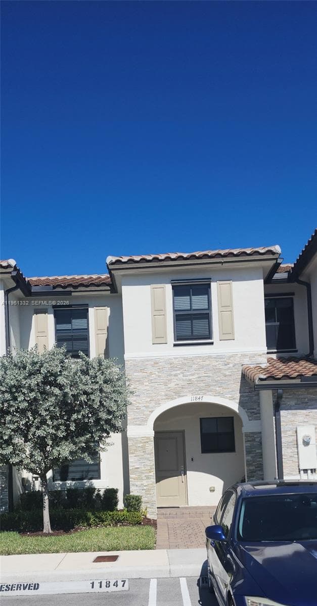 11847 SW 246th Ter photo 2
