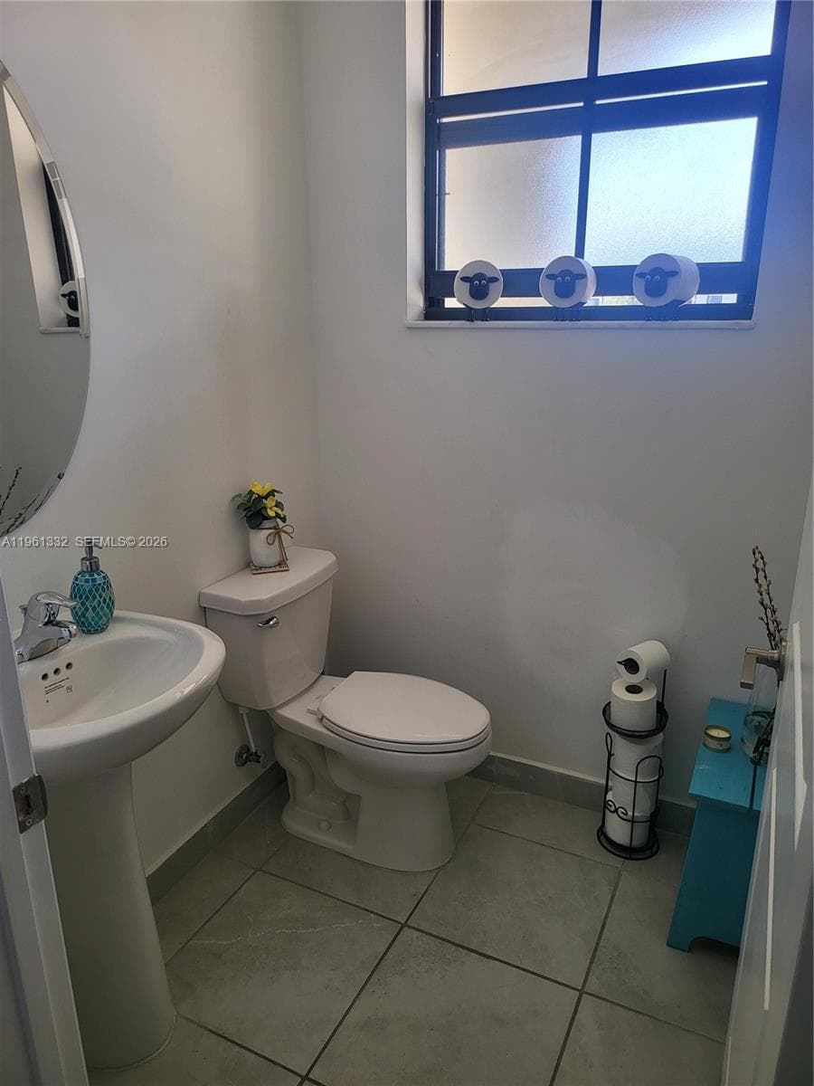 11847 SW 246th Ter photo 3
