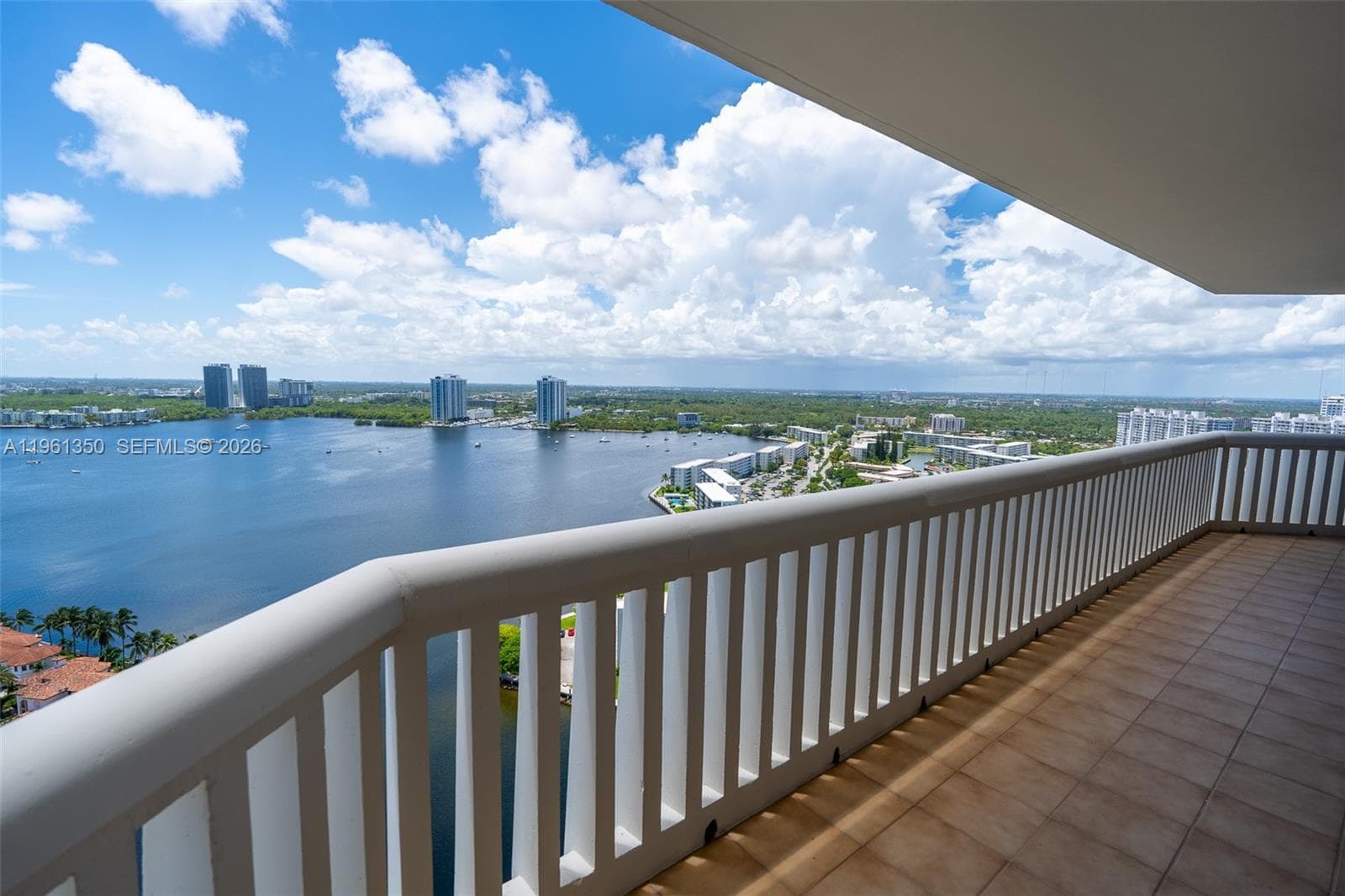 1000 ISL BLVD WILLIAMS IS · #2812 in Aventura - Photo 13