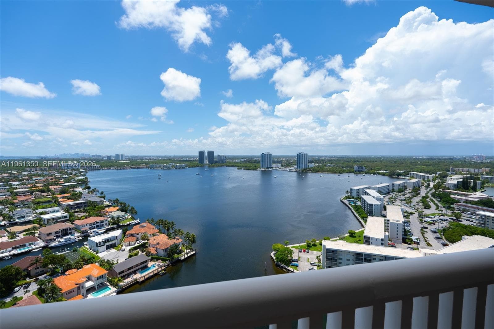 1000 ISL BLVD WILLIAMS IS · #2812 in Aventura - Photo 14