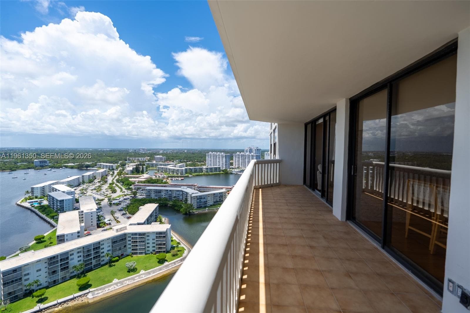 1000 ISL BLVD WILLIAMS IS · #2812 in Aventura - Photo 11