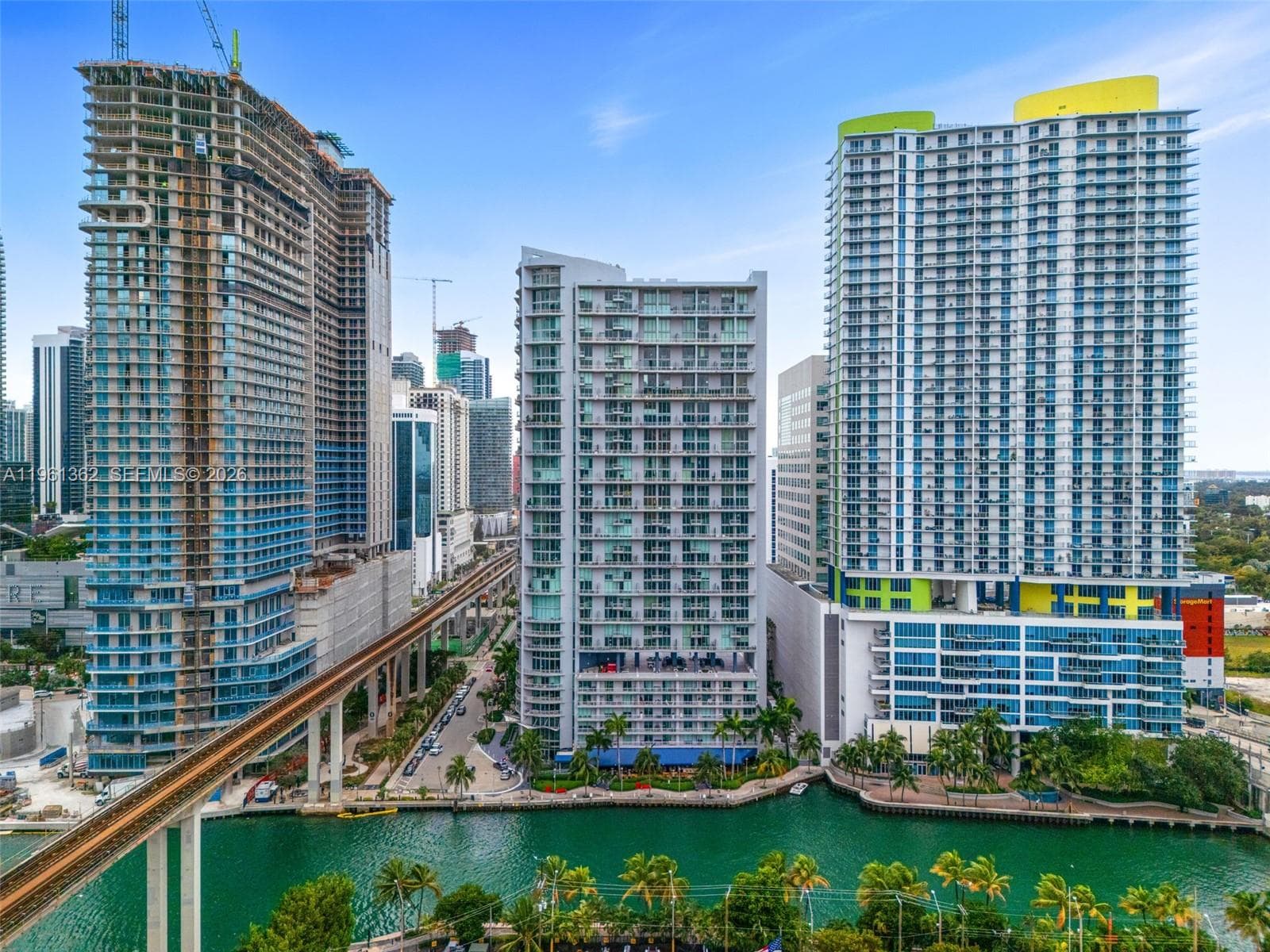 NEO VERTIKA CONDO · #3124 in Miami - Photo 2