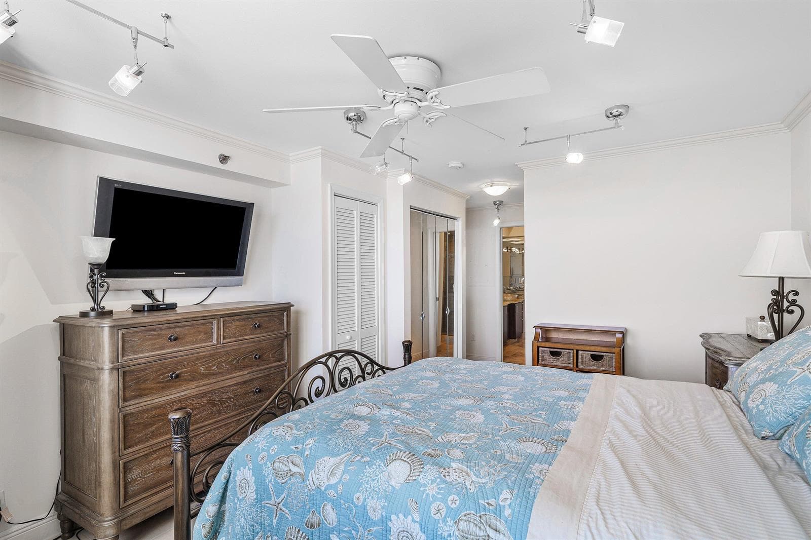 4505 S OceanBoulevard-HighlandBeac