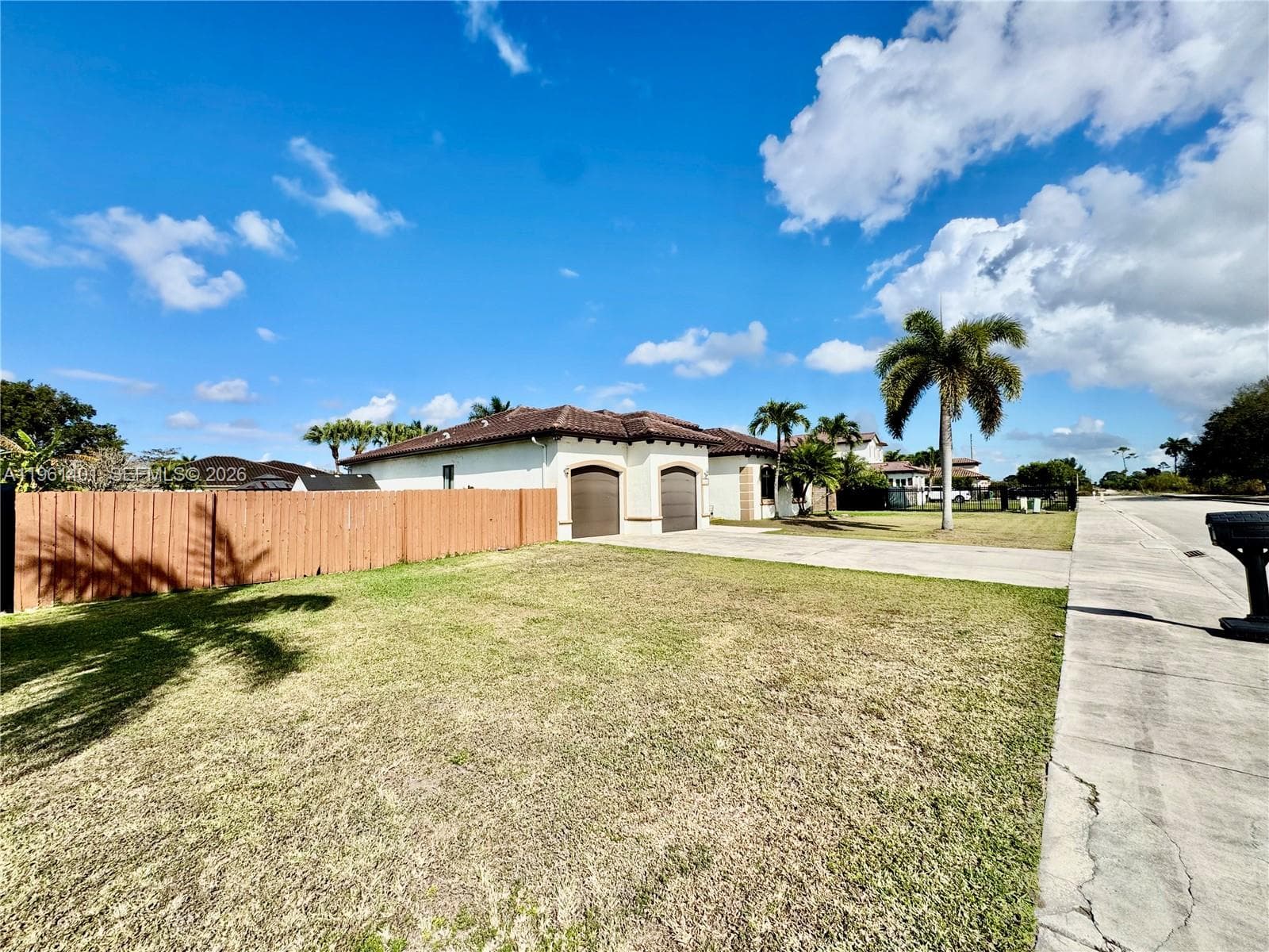 20449 SW 328th St photo 4