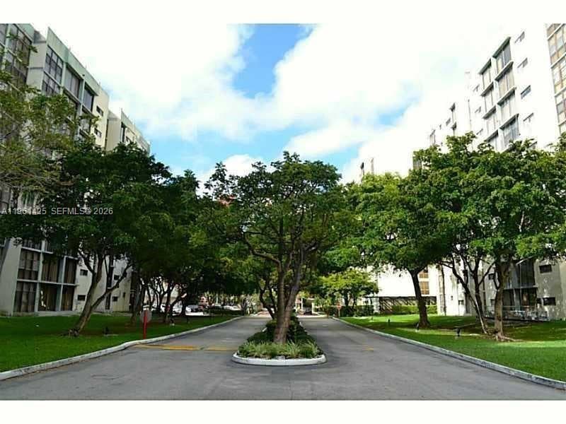 PLAZA OF AMERICAS CONDO P · #508 in Sunny Isles Beach - Photo 3