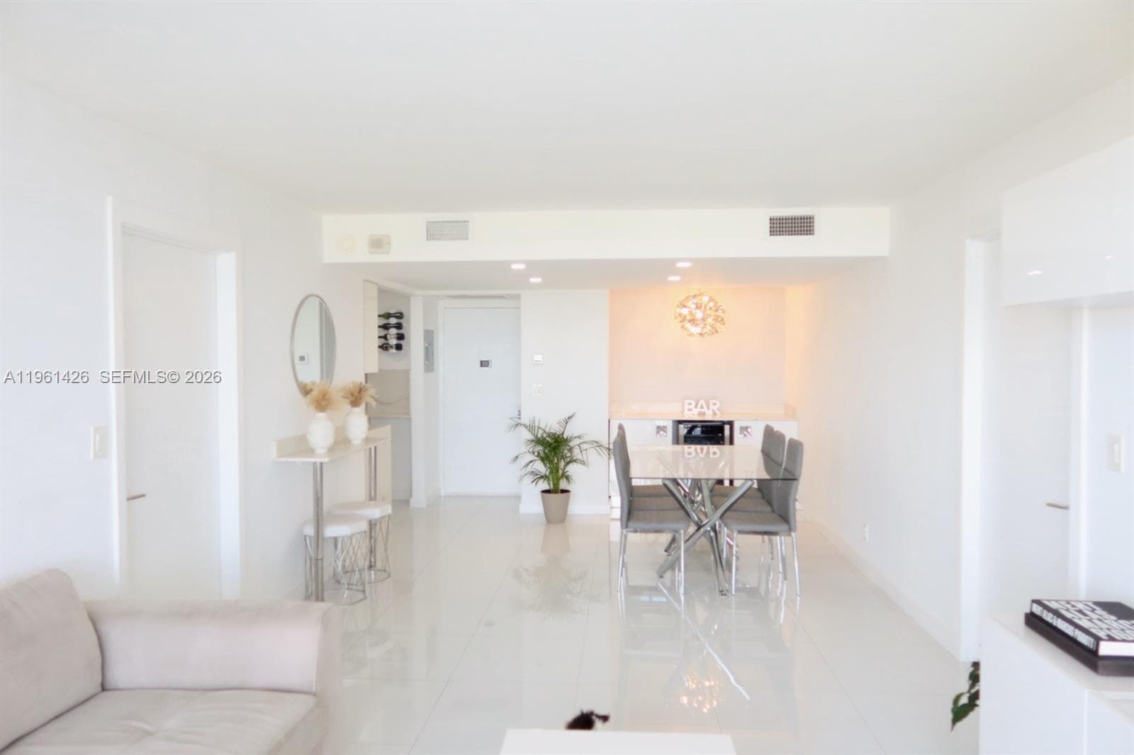 Coronado Condominium · #1422 in Aventura - Photo 2