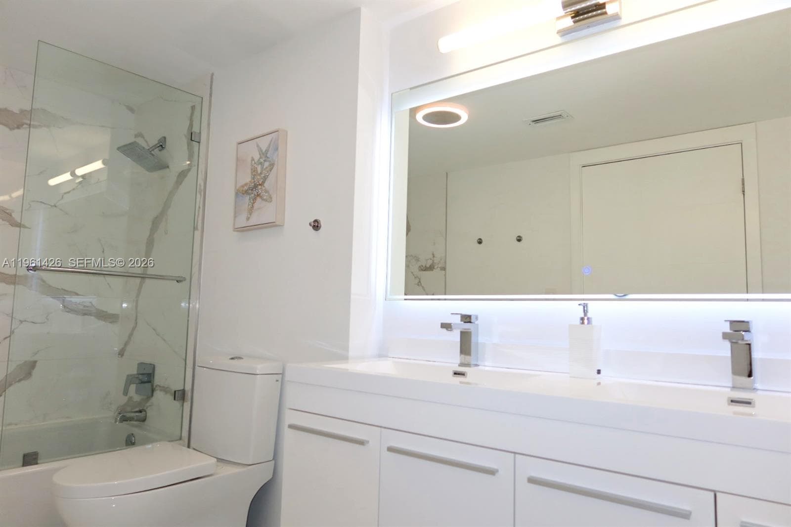 Coronado Condominium · #1422 in Aventura - Photo 18