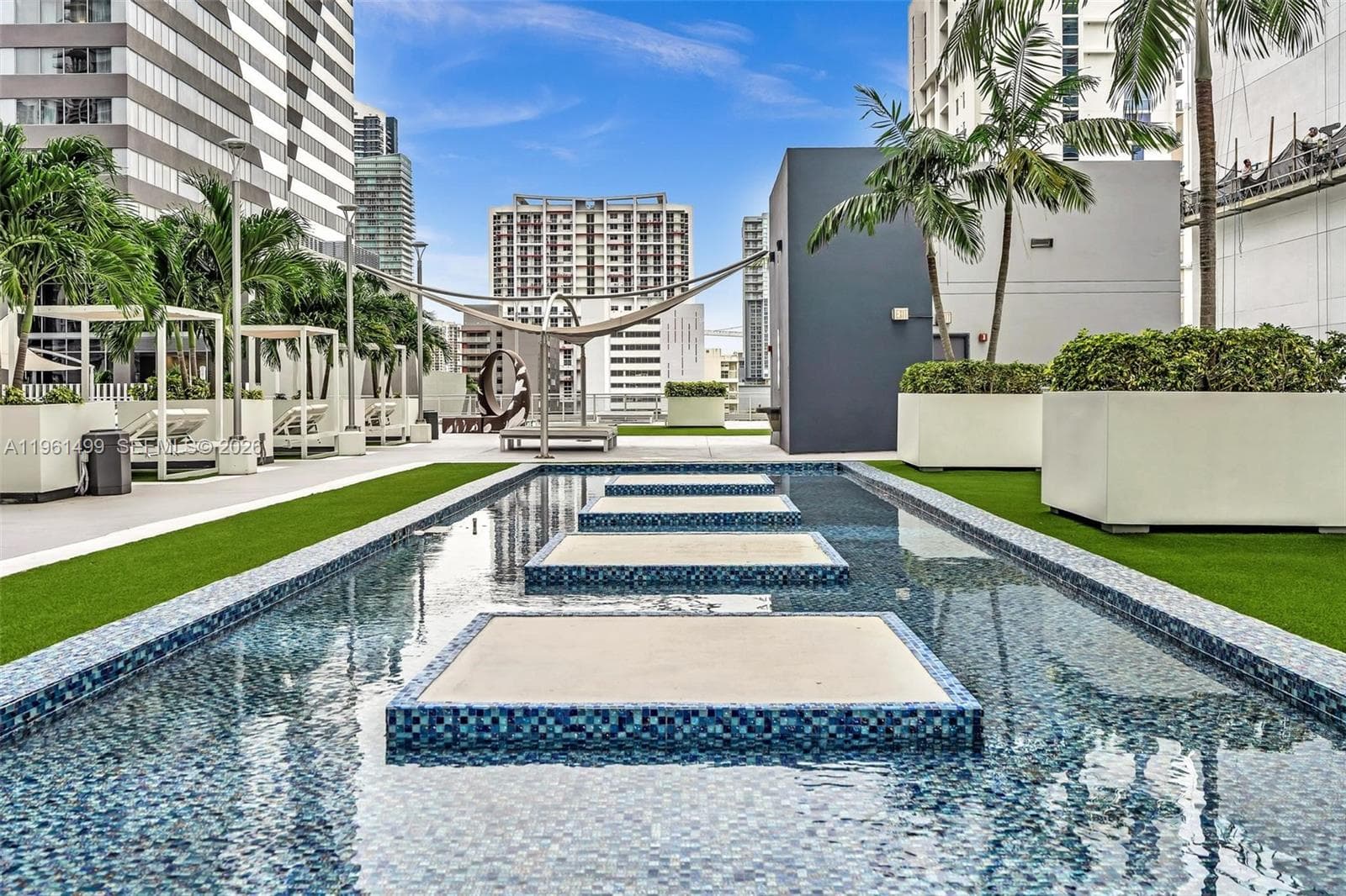 NEO VERTIKA CONDO · #1716 in Miami - Photo 32