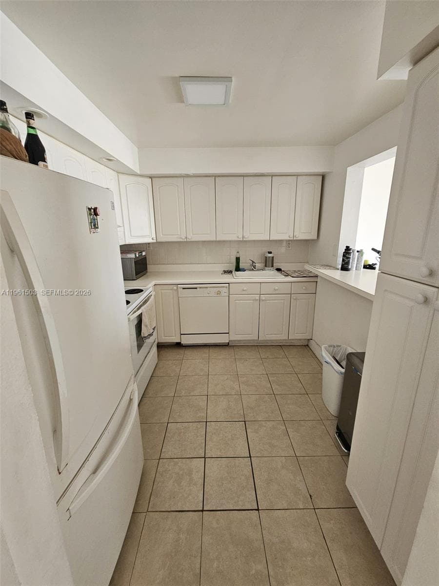 STANTON HOUSE CONDO · #8J in Miami Beach - Photo 8
