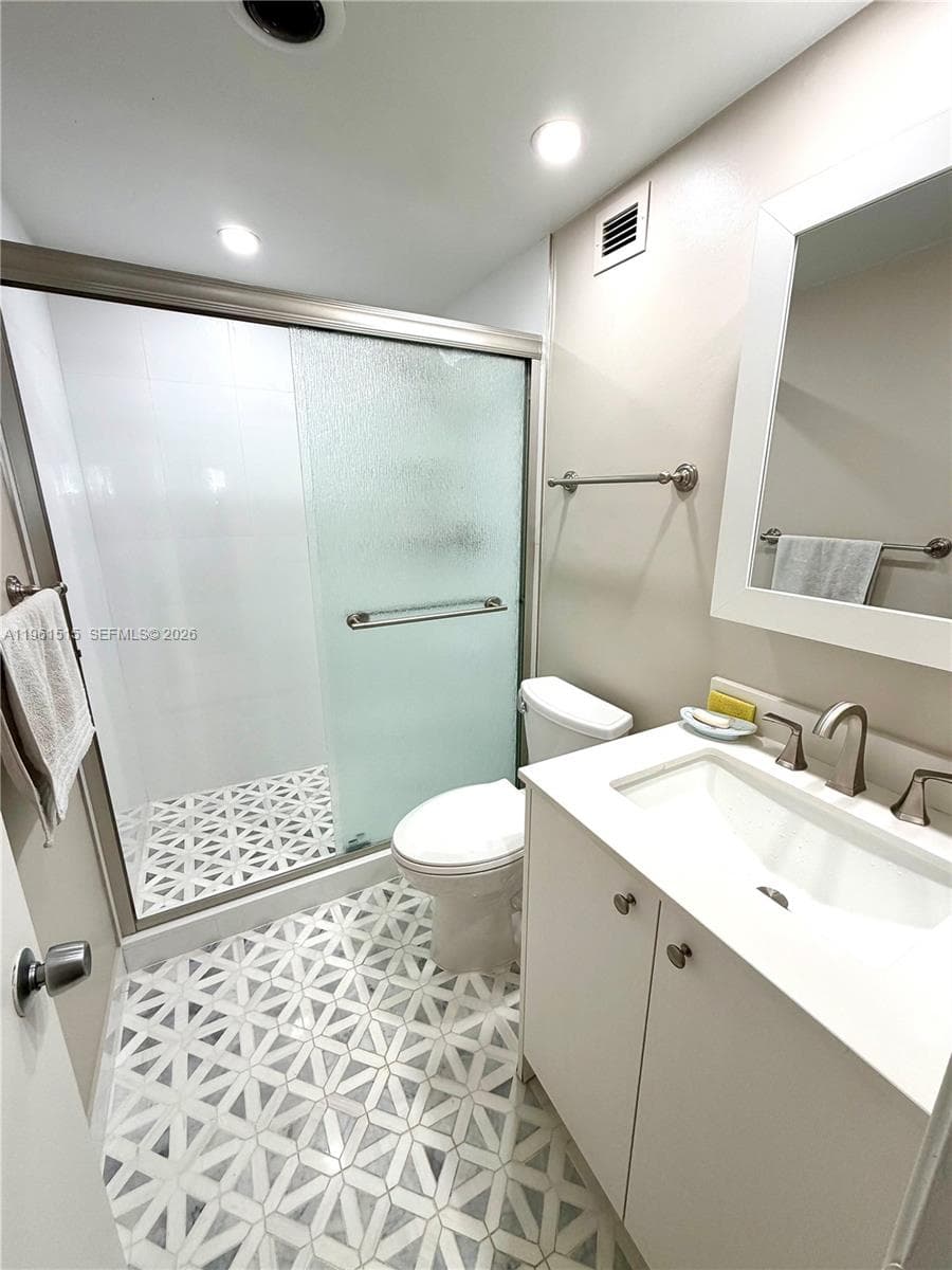 COASTAL TOWERS CONDO · #524 in Sunny Isles Beach - Photo 17