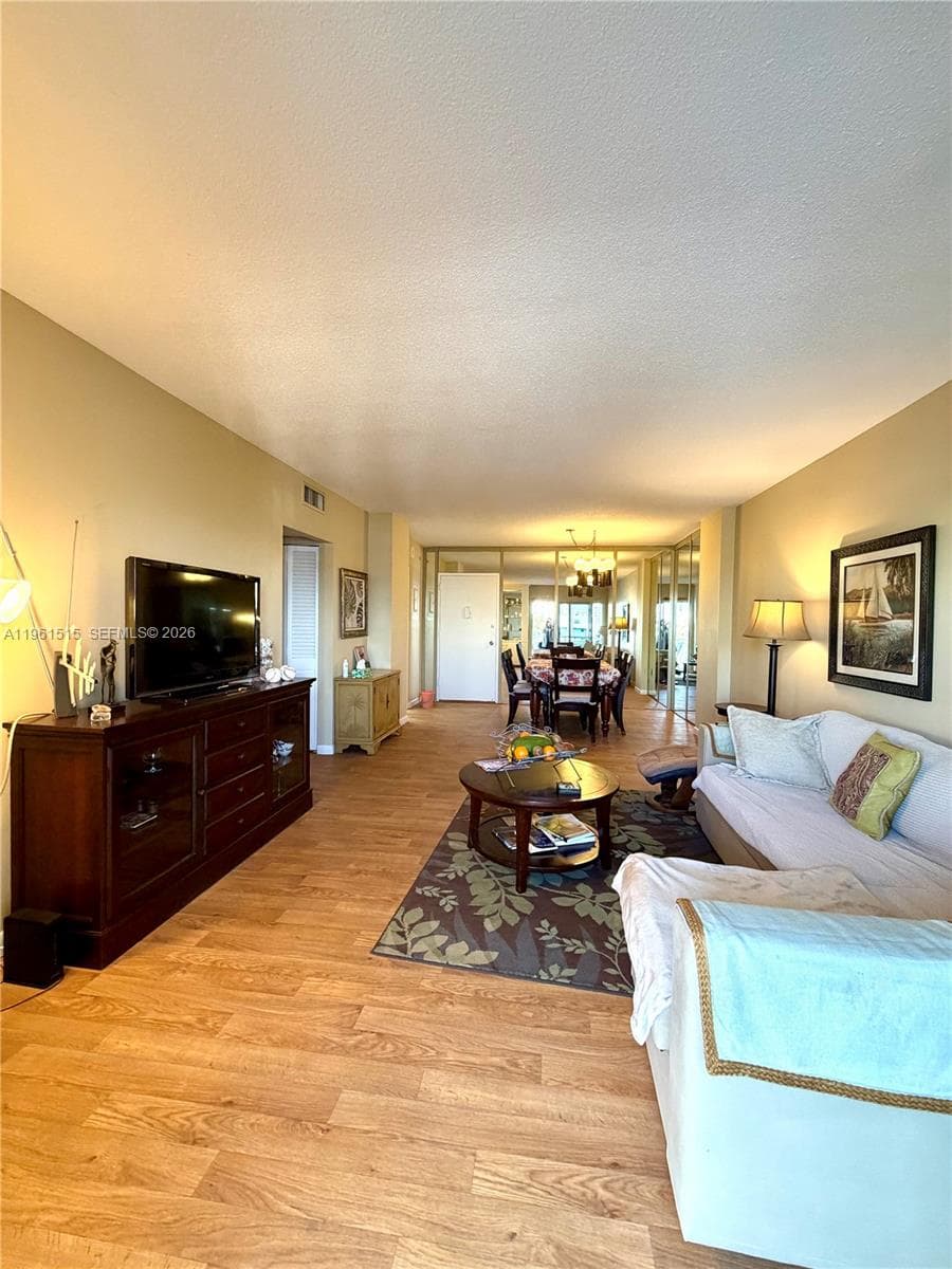 COASTAL TOWERS CONDO · #524 in Sunny Isles Beach - Photo 9