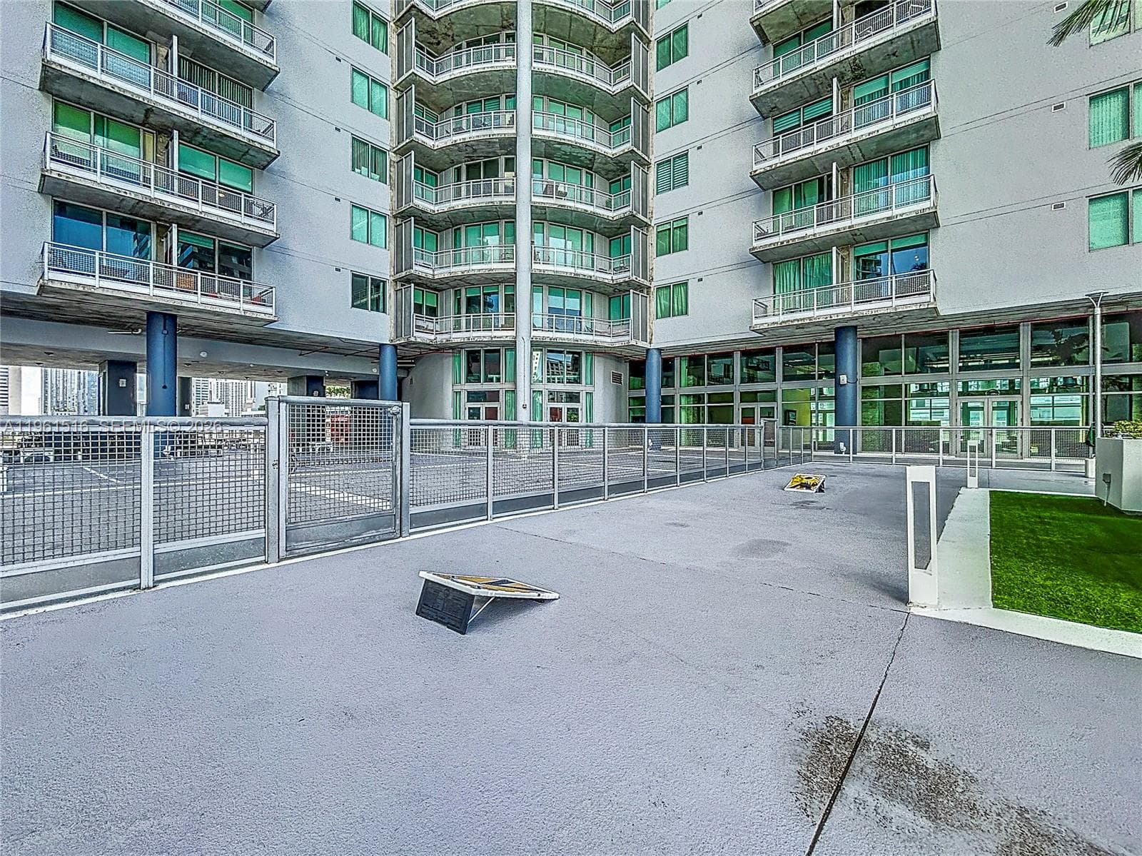 NEO VERTIKA CONDO · #1232 in Miami - Photo 54