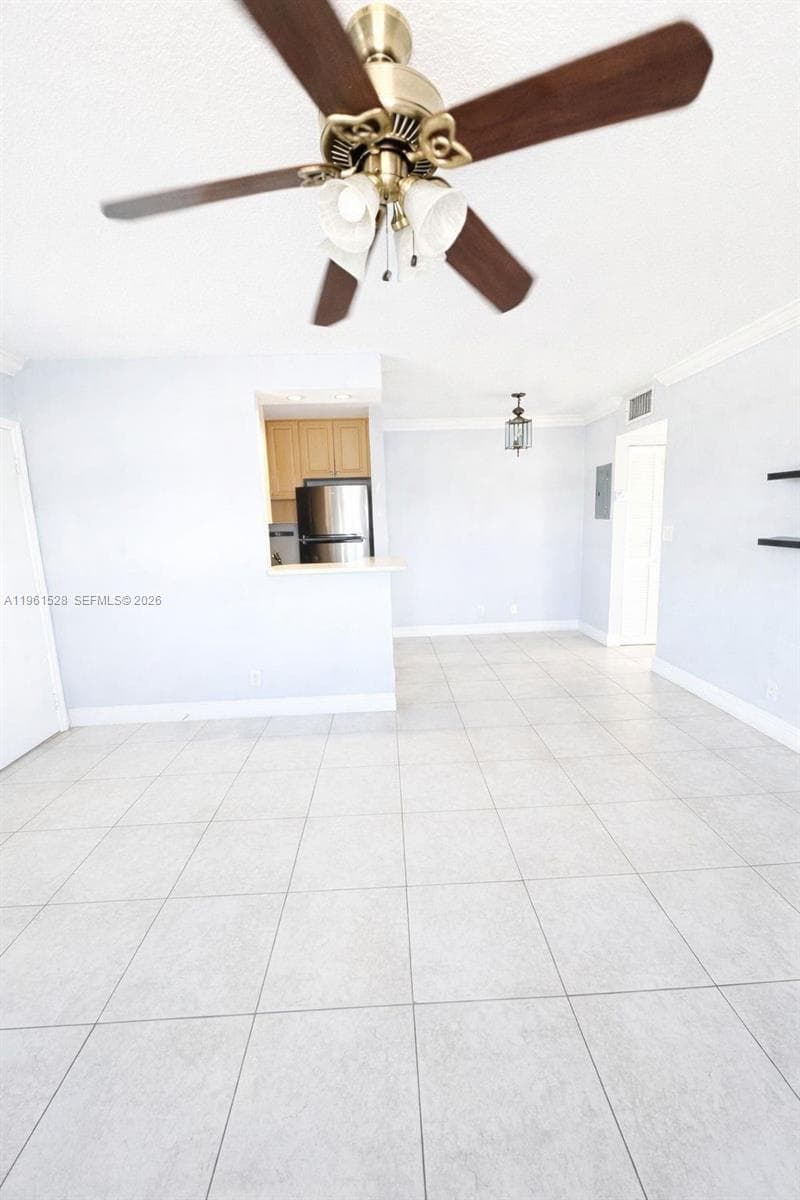 SEVILLA CONDO · #312 in Hallandale Beach - Photo 3
