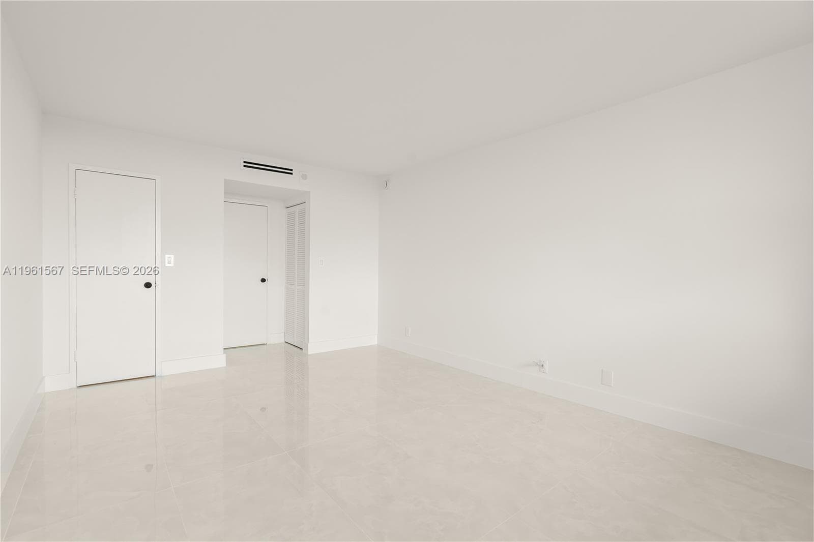 PARKER DORADO CONDO · #717 in Hallandale Beach - Photo 16