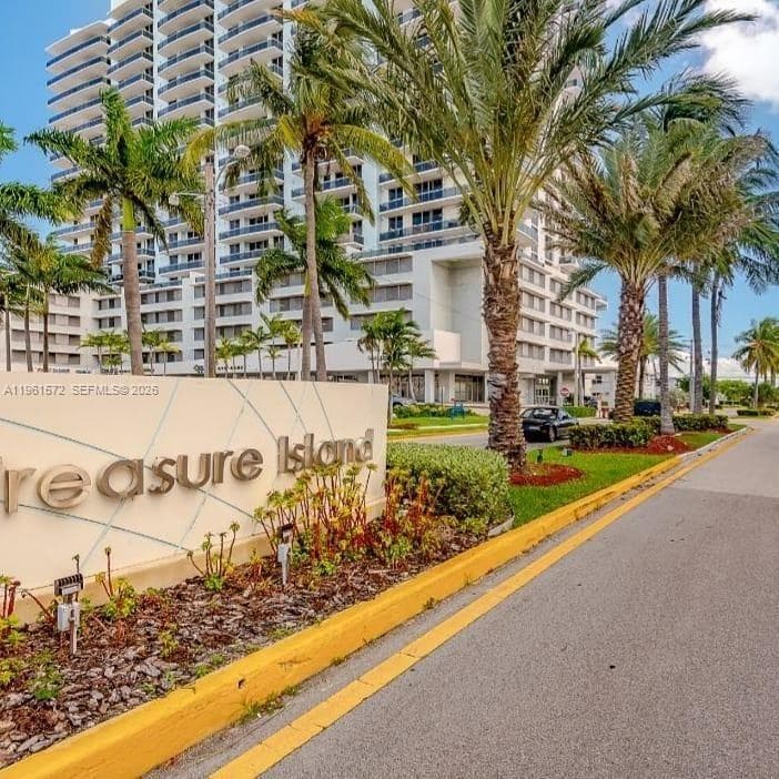 NORTH BAY VILLAS · #222 in North Bay Village - Photo 45