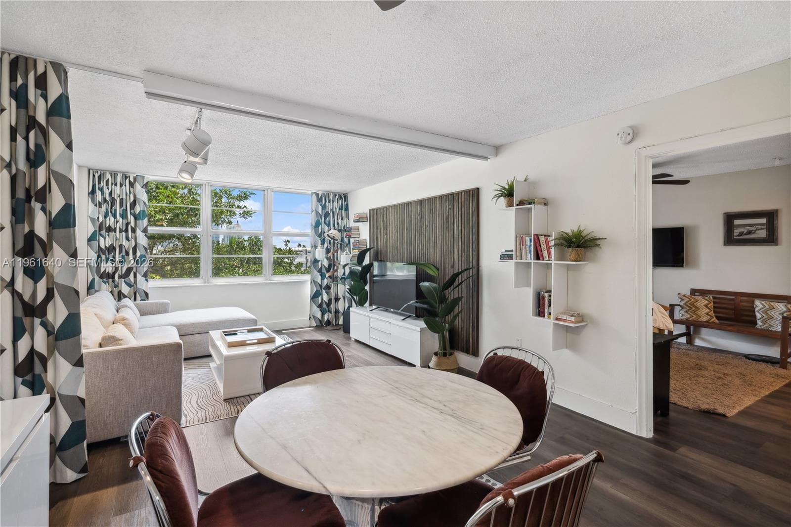 ADMIRAL TOWERS CONDO · #403 in Miami Beach - Photo 2